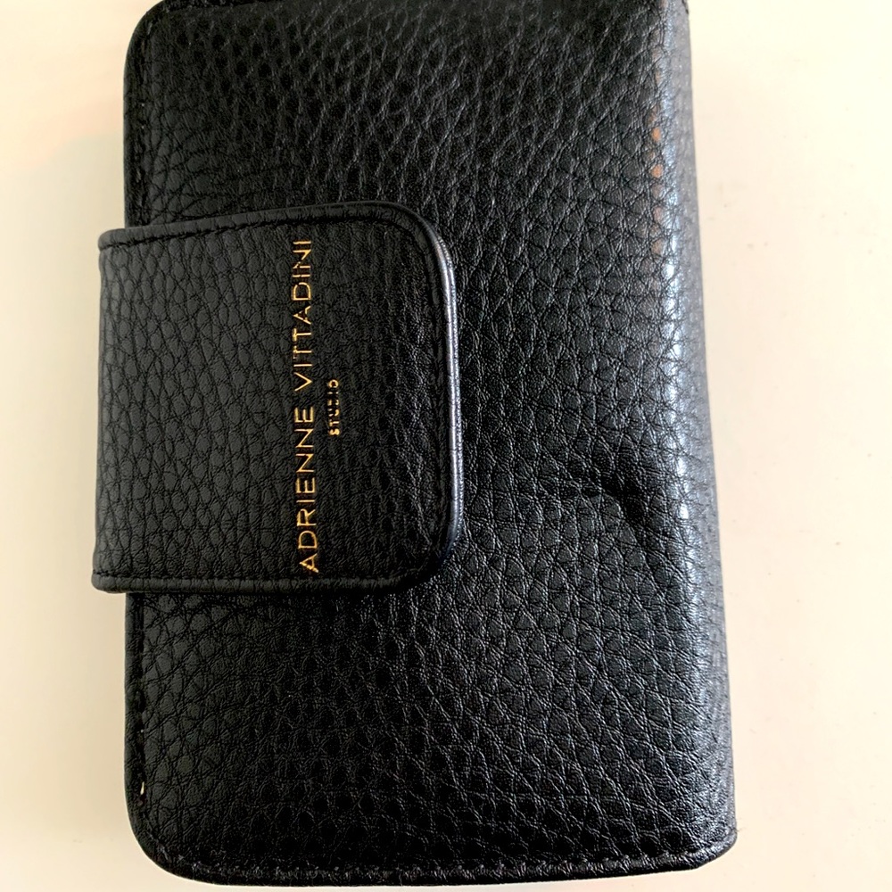 Adrienne Vittadini Black Wallet with numerous inside card/money/change pockets